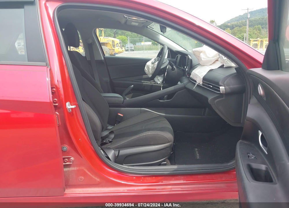 2022 HYUNDAI ELANTRA SEL VIN: 5NPLM4AG5NH074643