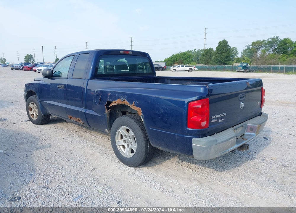 2005 DODGE DAKOTA SLT VIN: 1D7HE42N85S135989