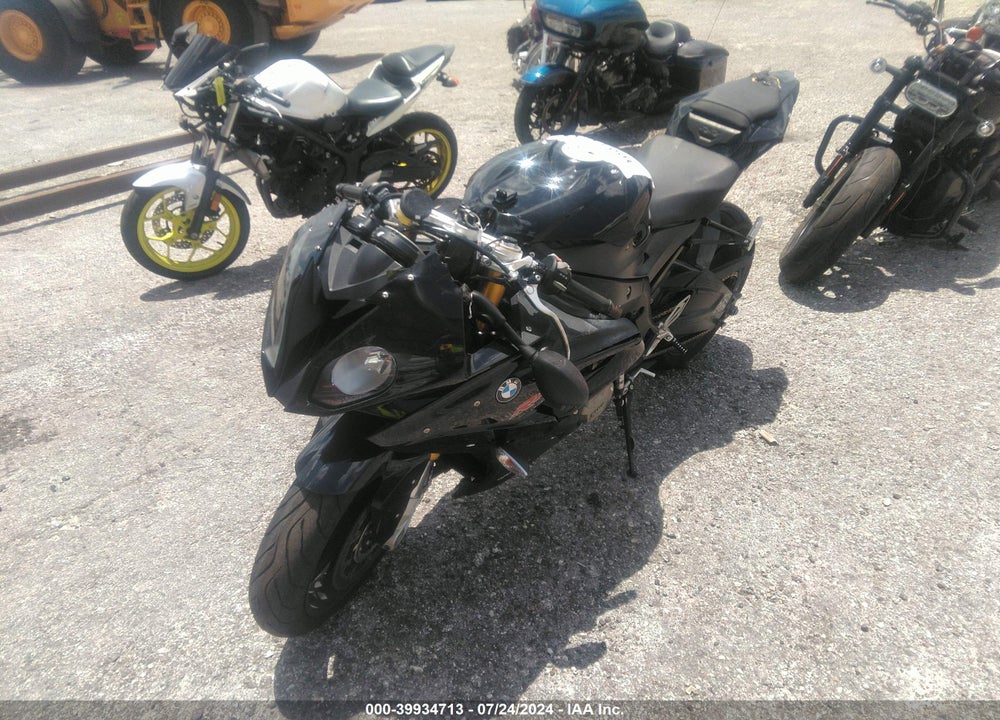 2016 BMW S 1000 RR VIN: WB10D2107GZ353742