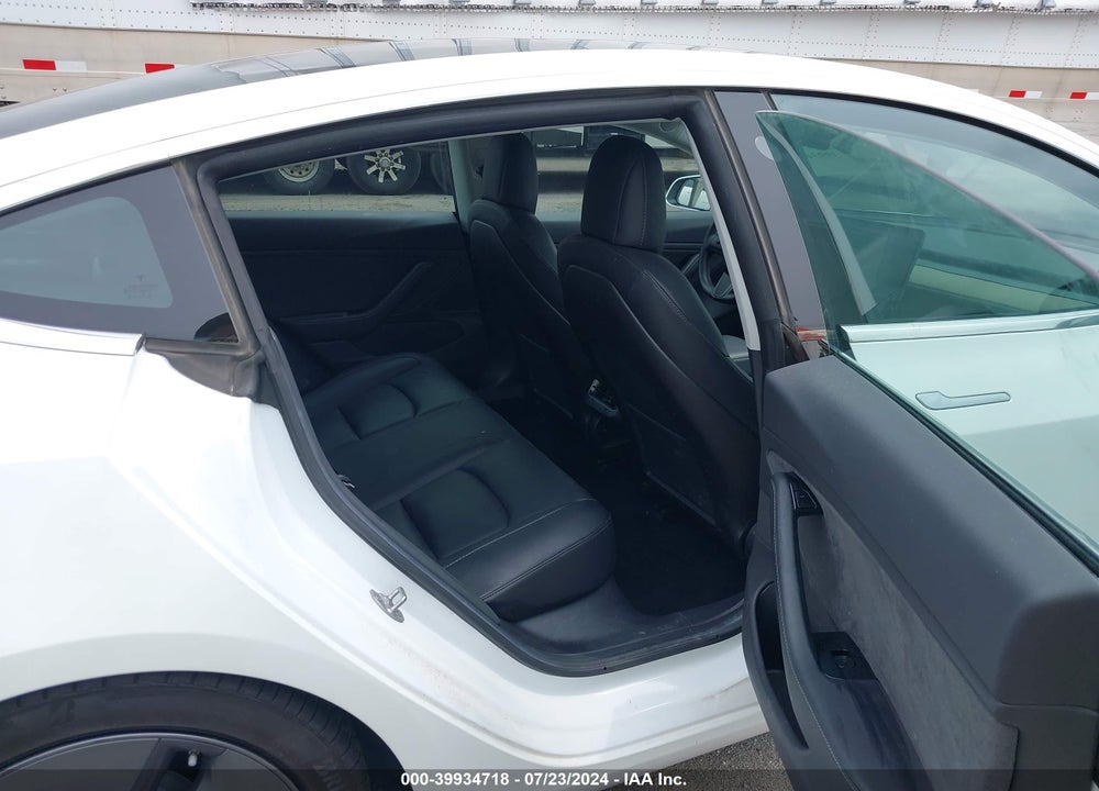 2019 TESLA MODEL 3 LONG RANGE/PERFORMANCE VIN: 5YJ3E1EB7KF418381