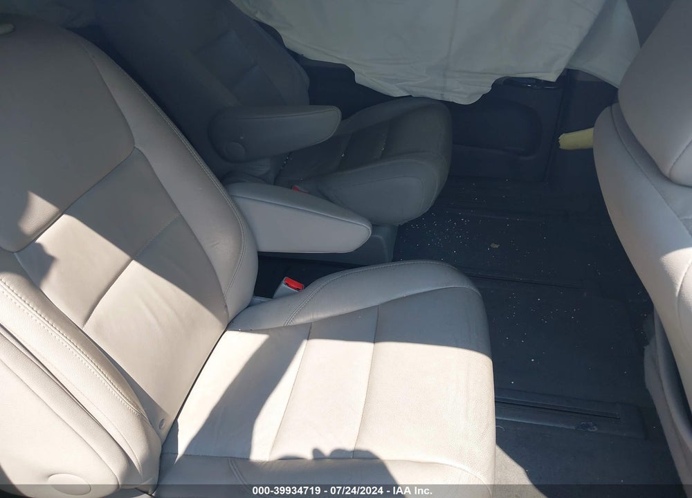 2016 TOYOTA SIENNA XLE 7 PASSENGER VIN: 5TDDK3DC2GS144920