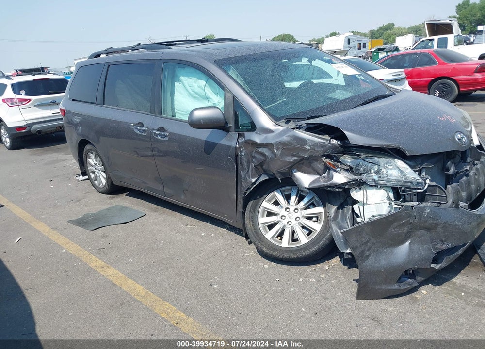 2016 TOYOTA SIENNA XLE 7 PASSENGER VIN: 5TDDK3DC2GS144920