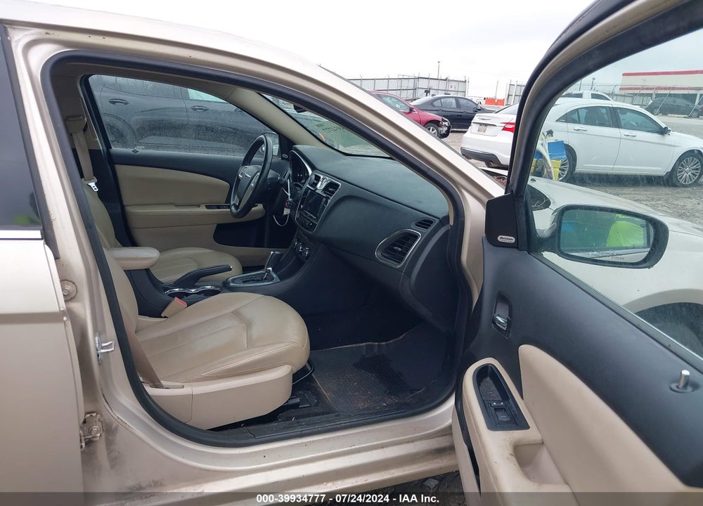 2014 CHRYSLER 200 LIMITED VIN: 1C3CCBCG0EN186954