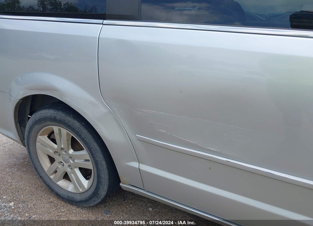 2012 DODGE GRAND CARAVAN CREW VIN: 2C4RDGDG0CR385839