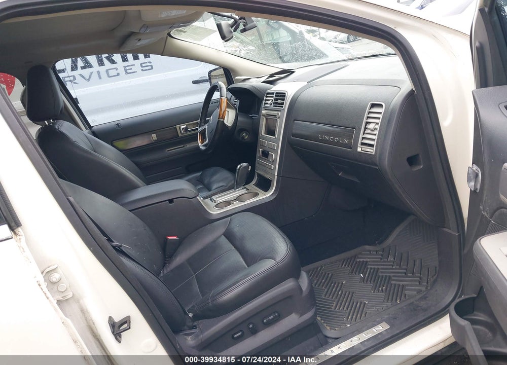 2007 LINCOLN MKX VIN: 2LMDU88C97BJ28457
