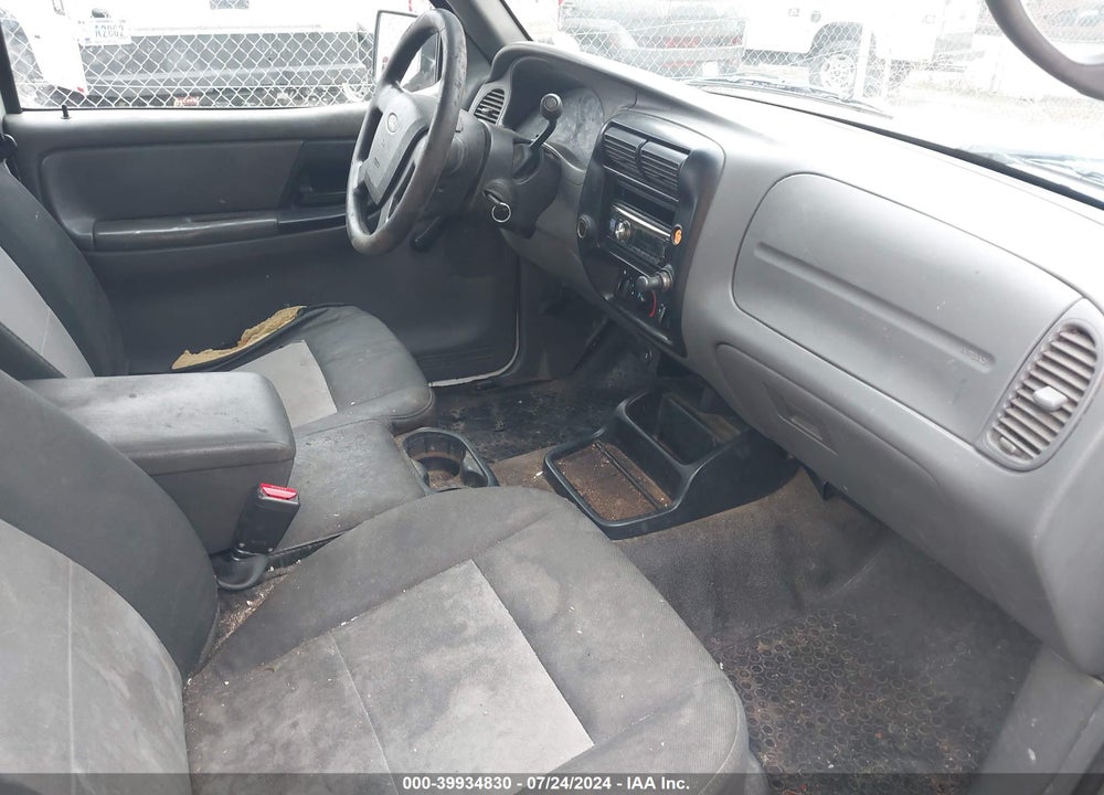 2011 FORD RANGER XL VIN: 1FTKR1AD2BPA34330
