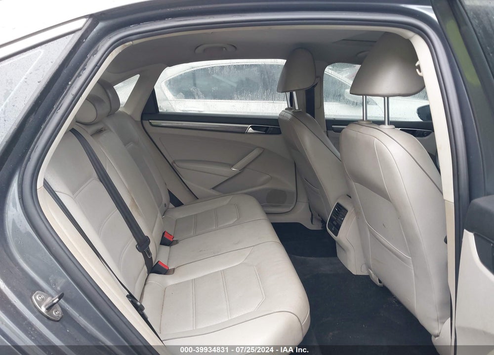 2017 VOLKSWAGEN PASSAT 1.8T SE VIN: 1VWBT7A33HC023832