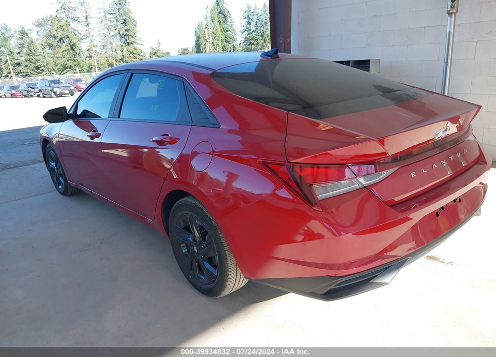 2021 HYUNDAI ELANTRA SEL VIN: KMHLM4AGXMU176438