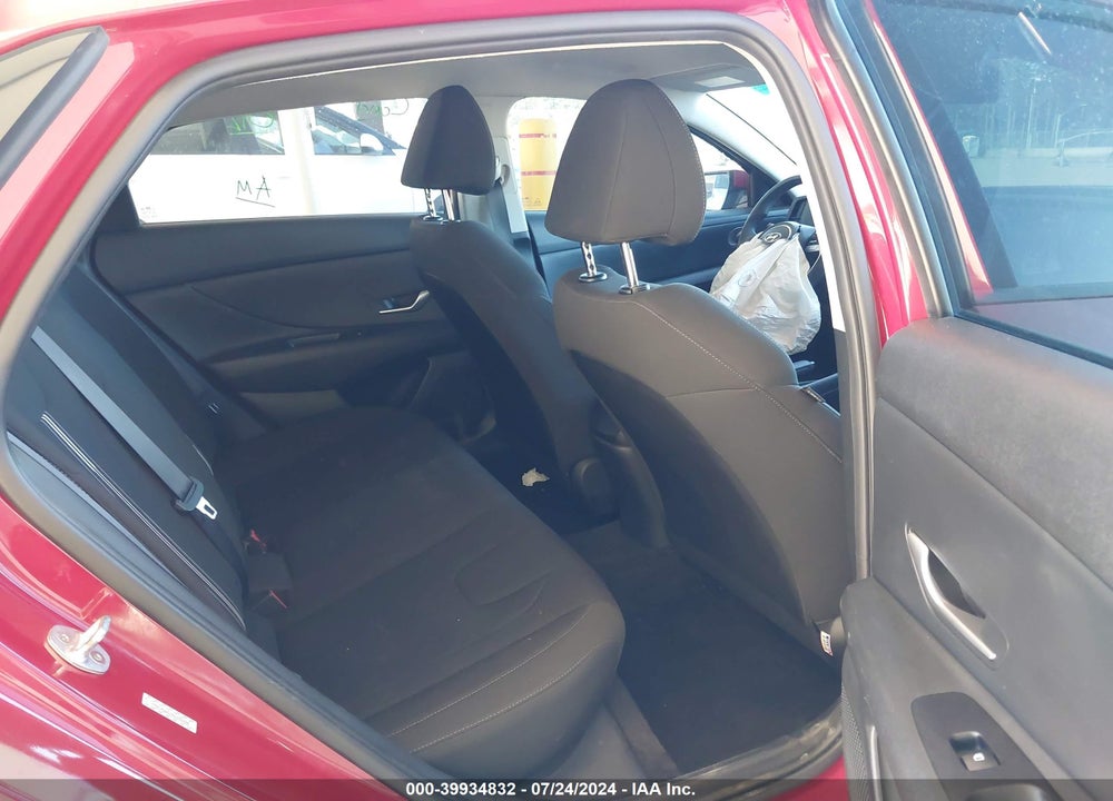2021 HYUNDAI ELANTRA SEL VIN: KMHLM4AGXMU176438