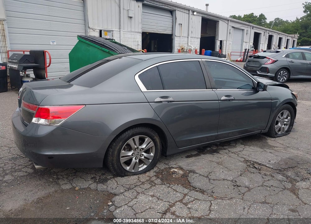 2011 HONDA ACCORD 2.4 SE VIN: 1HGCP2F60BA102056
