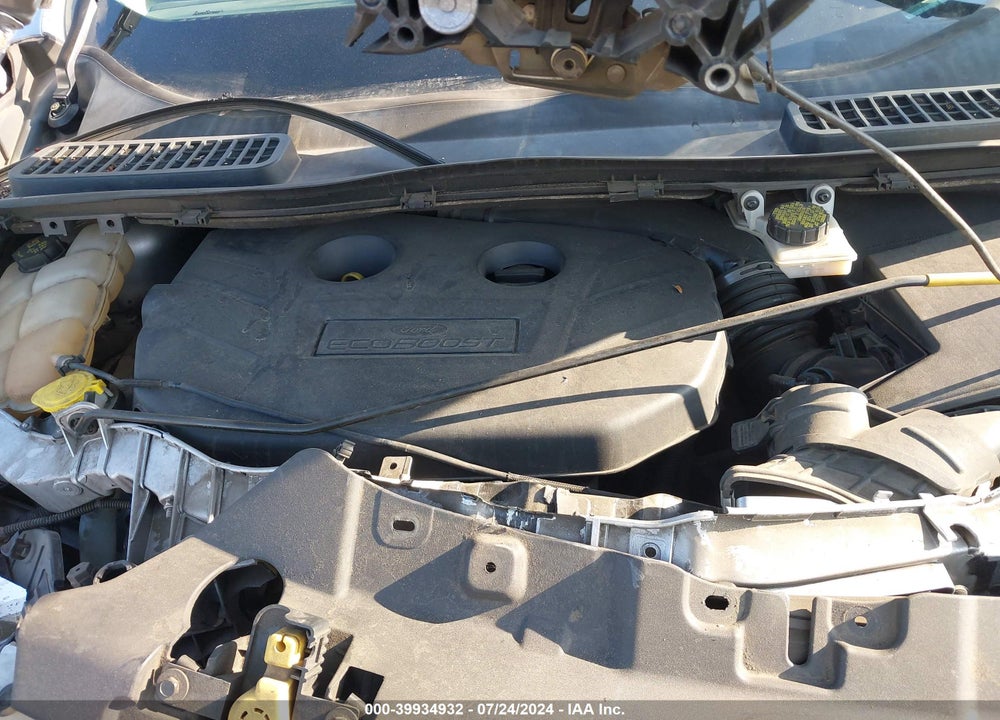 2015 FORD ESCAPE SE VIN: 1FMCU0G93FUA18589