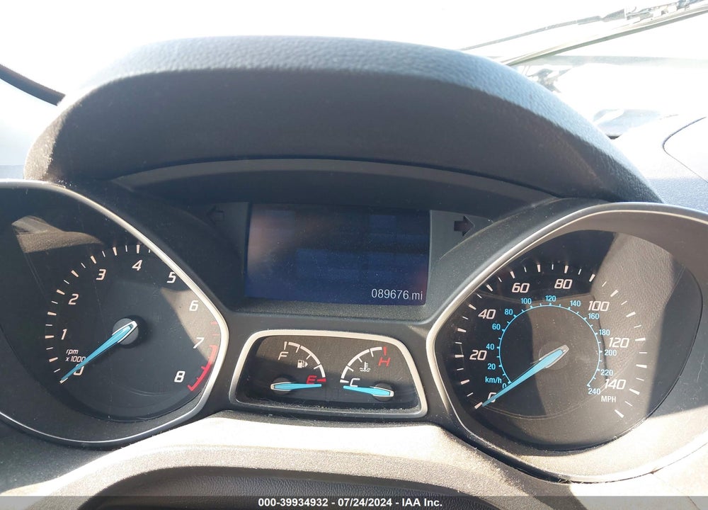 2015 FORD ESCAPE SE VIN: 1FMCU0G93FUA18589