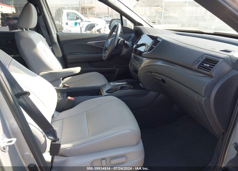 2023 HONDA PASSPORT AWD EX-L VIN: 5FNYF8H5XPB025631