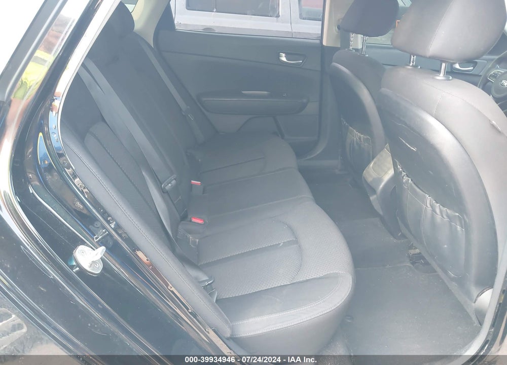 2016 KIA OPTIMA LX VIN: 5XXGT4L30GG099379