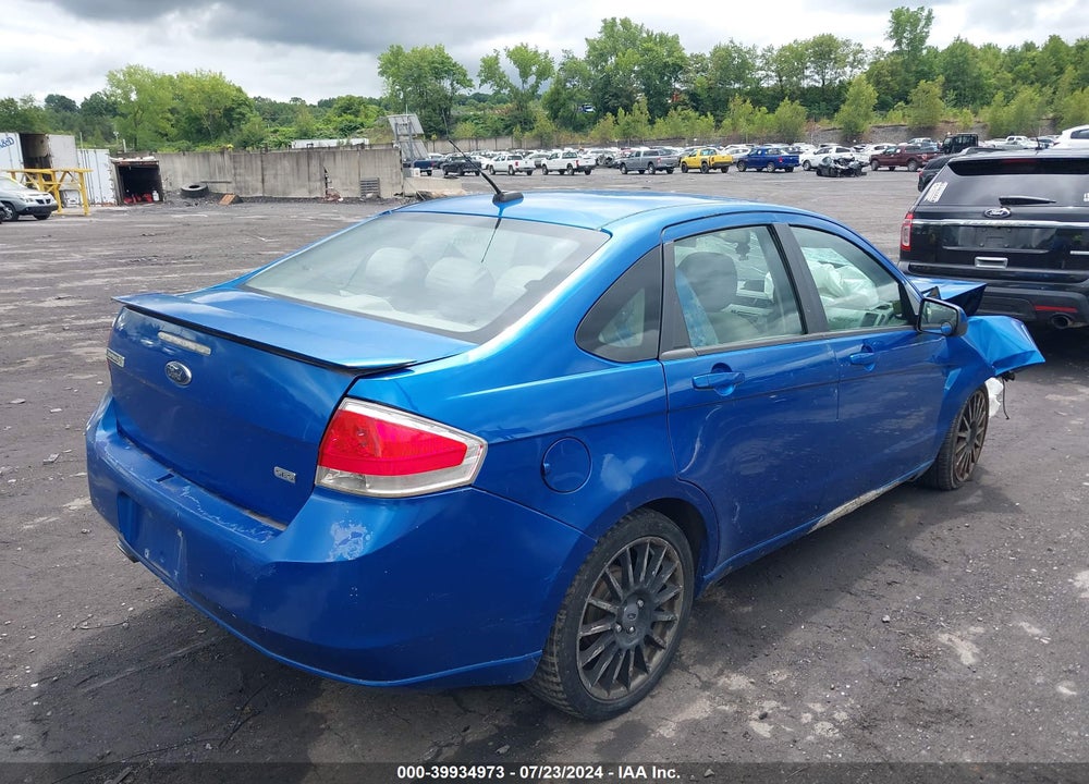 2011 FORD FOCUS SES VIN: 1FAHP3GN0BW100509