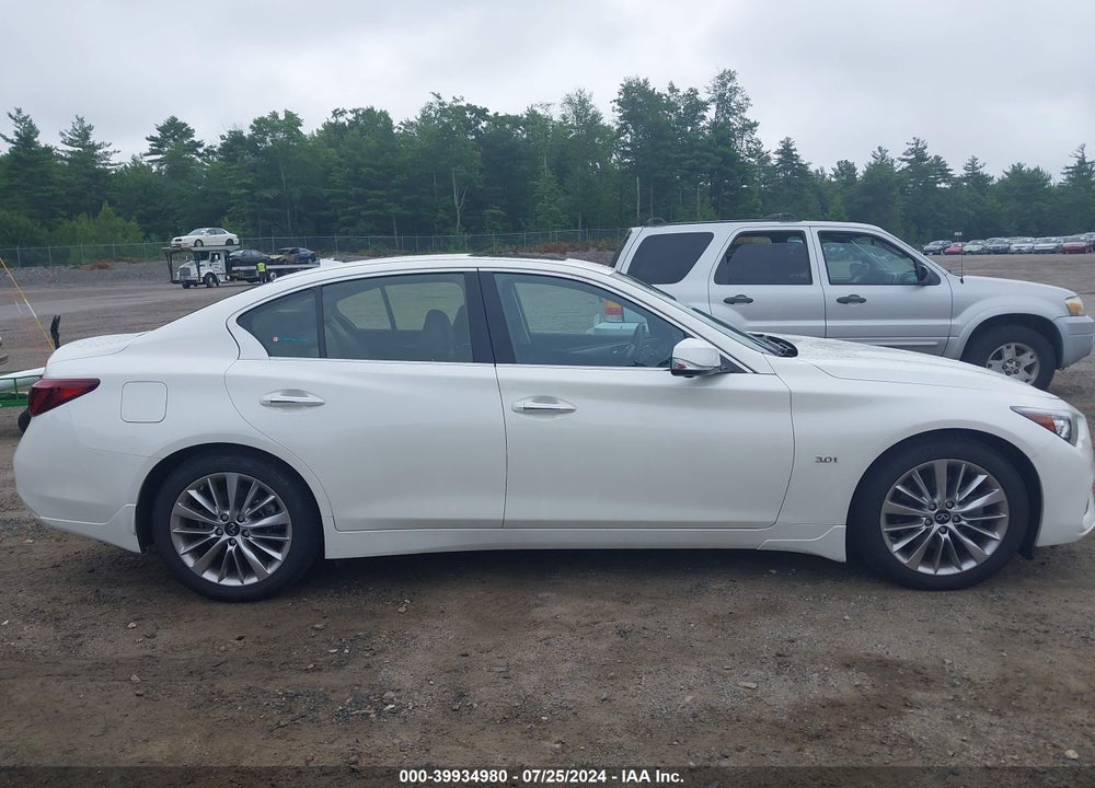 2020 INFINITI Q50 LUXE AWD VIN: JN1EV7AR5LM255613