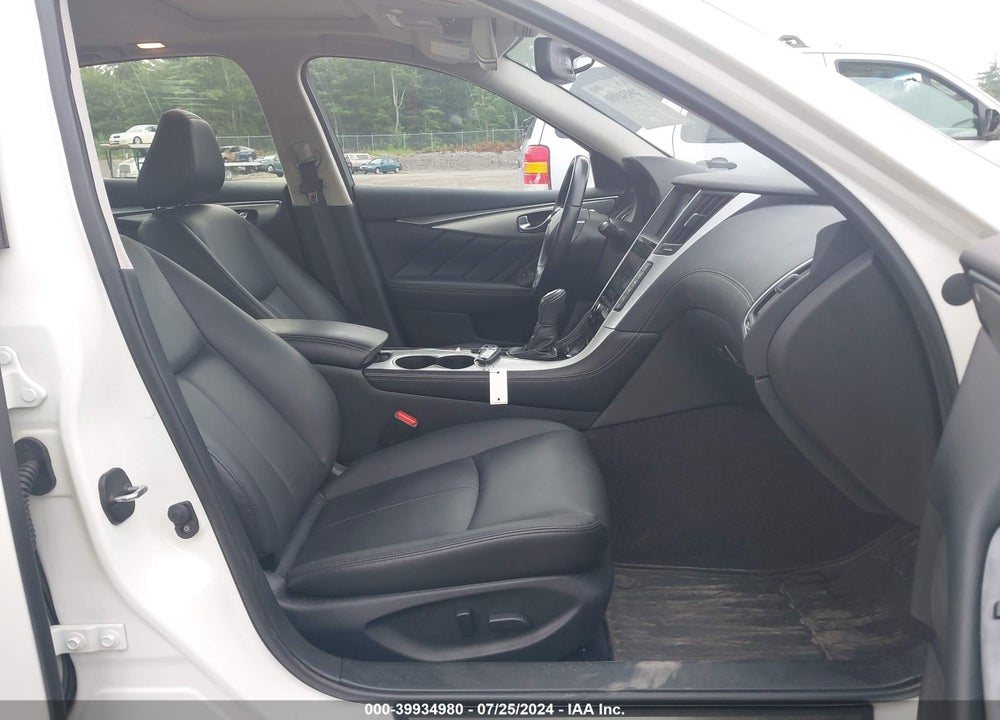 2020 INFINITI Q50 LUXE AWD VIN: JN1EV7AR5LM255613