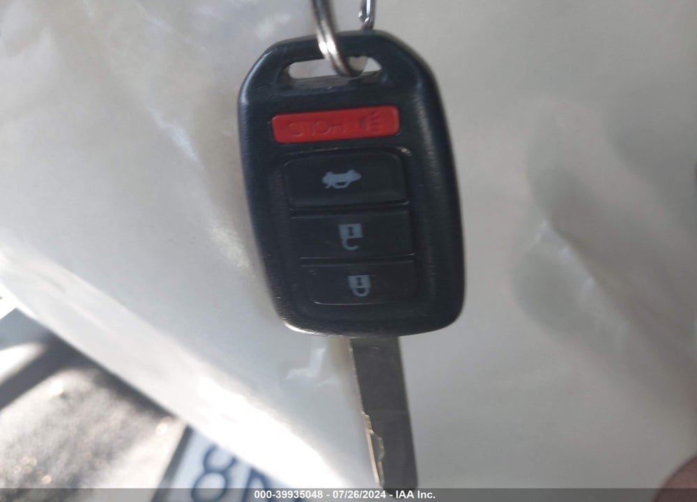 2019 HONDA CIVIC LX VIN: 19XFC2F61KE200470