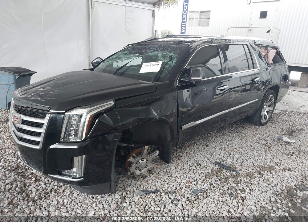 2015 CADILLAC ESCALADE ESV LUXURY VIN: 1GYS3SKJ1FR637558