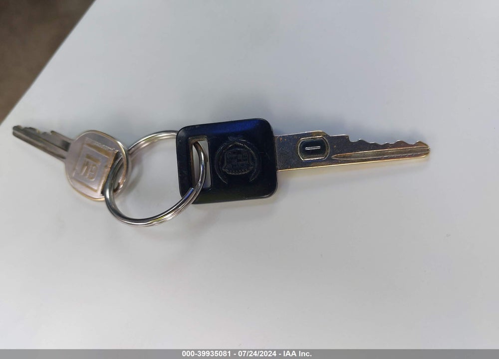 1996 CADILLAC DEVILLE VIN: 1G6KD52Y1TU245158