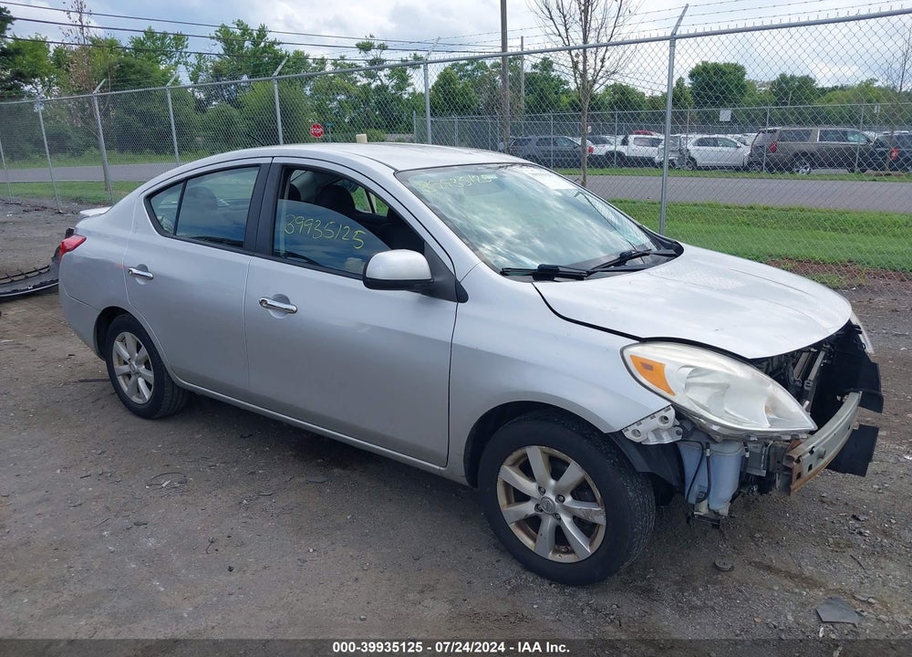 2013 NISSAN VERSA 1.6 SL VIN: 3N1CN7AP2DL824385