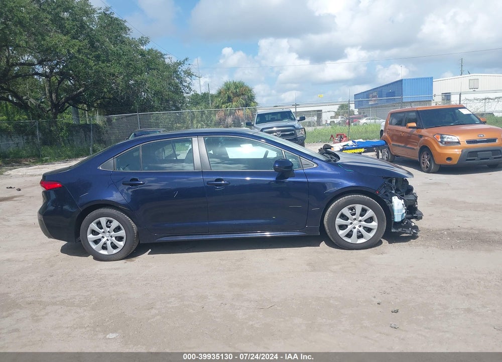 2022 TOYOTA COROLLA LE VIN: 5YFEPMAE1NP321397