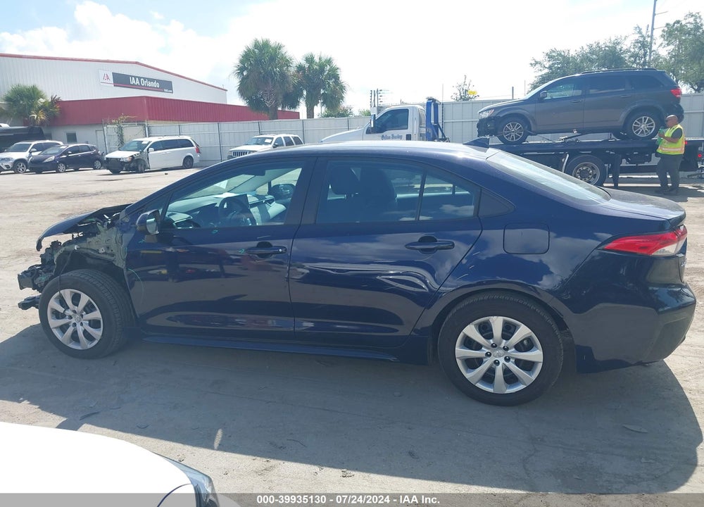 2022 TOYOTA COROLLA LE VIN: 5YFEPMAE1NP321397