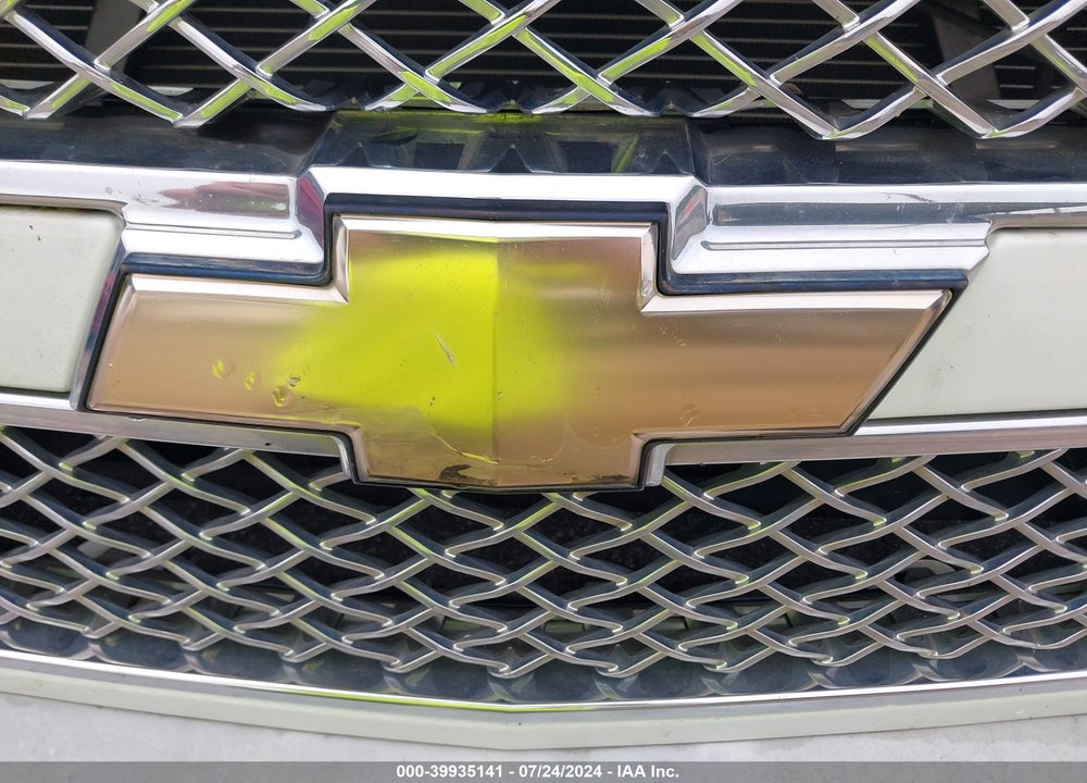 2009 CHEVROLET SUBURBAN 1500 LT2 VIN: 1GNFK26329R276360