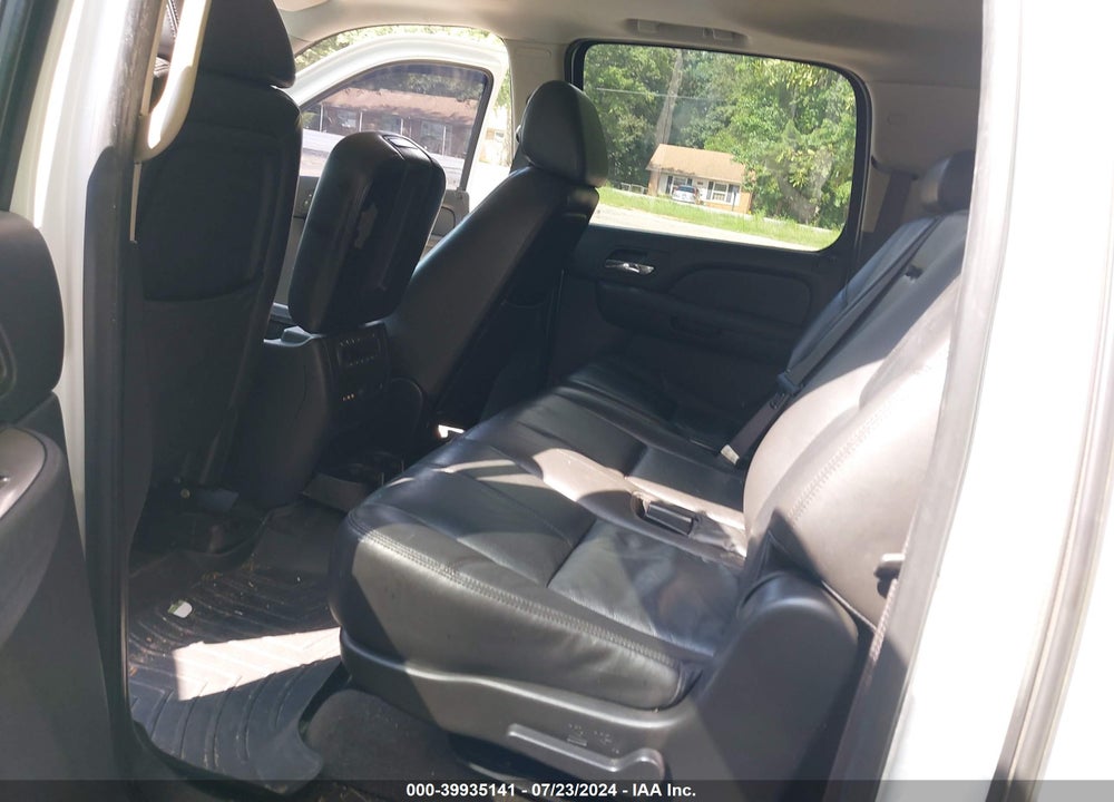 2009 CHEVROLET SUBURBAN 1500 LT2 VIN: 1GNFK26329R276360