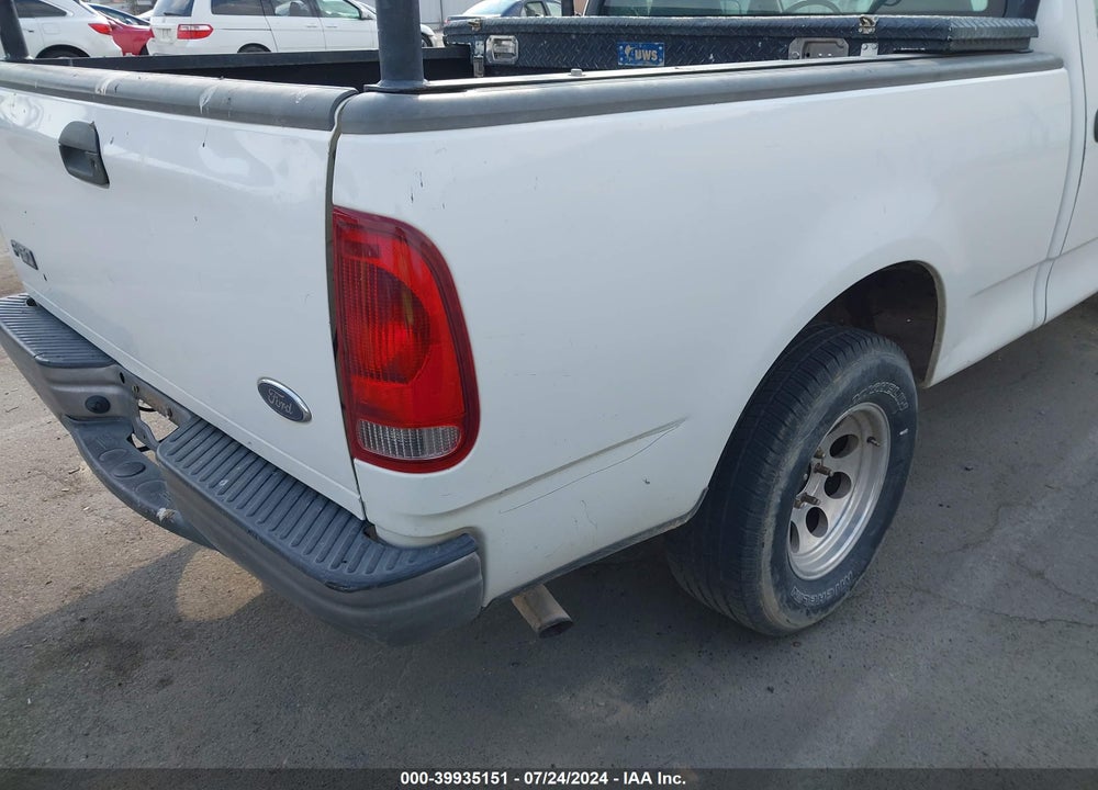 2002 FORD F-150 XL/XLT VIN: 1FTRF17232NB28287