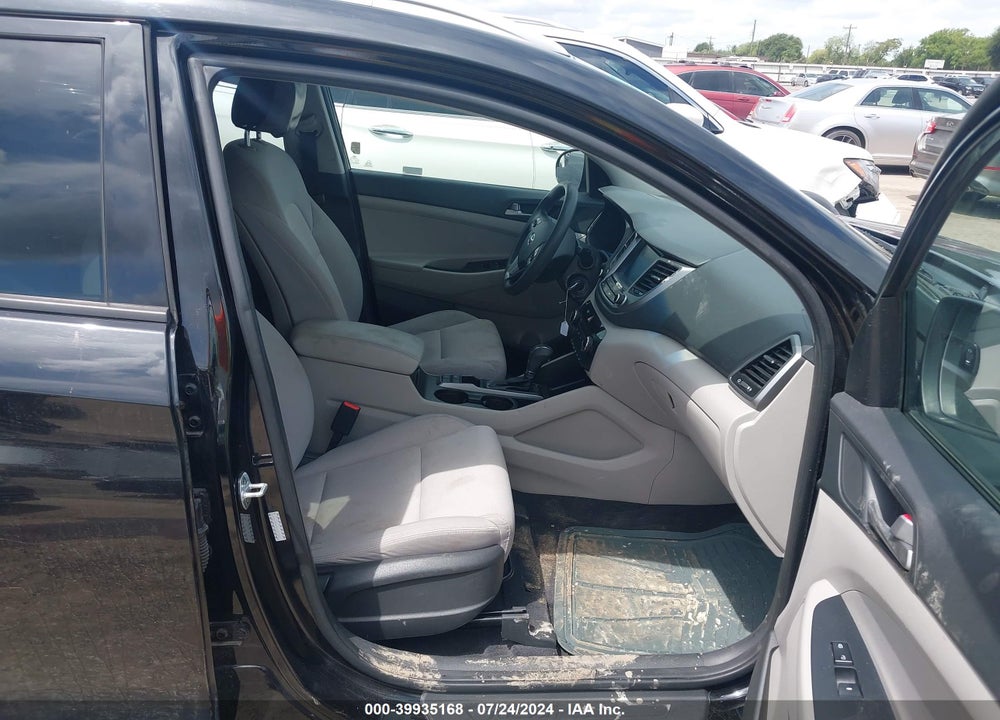 2018 HYUNDAI TUCSON SEL VIN: KM8J33A46JU607640