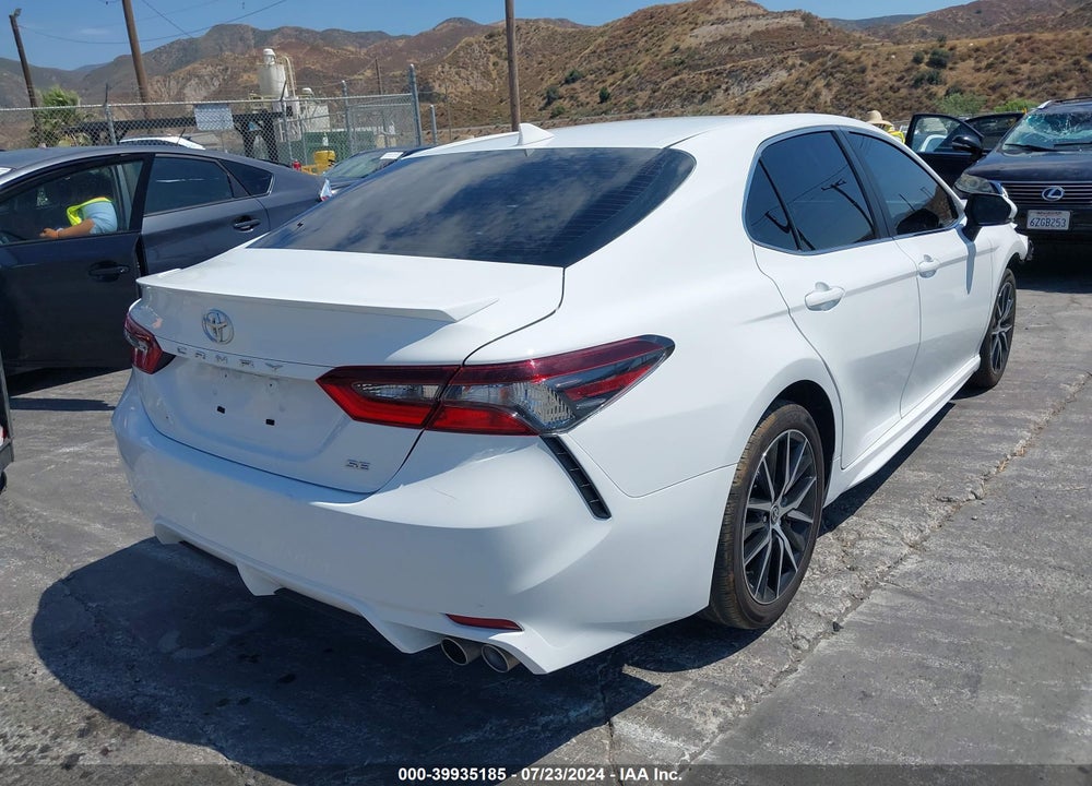 2024 TOYOTA CAMRY SE VIN: 4T1G11AK7RU850548