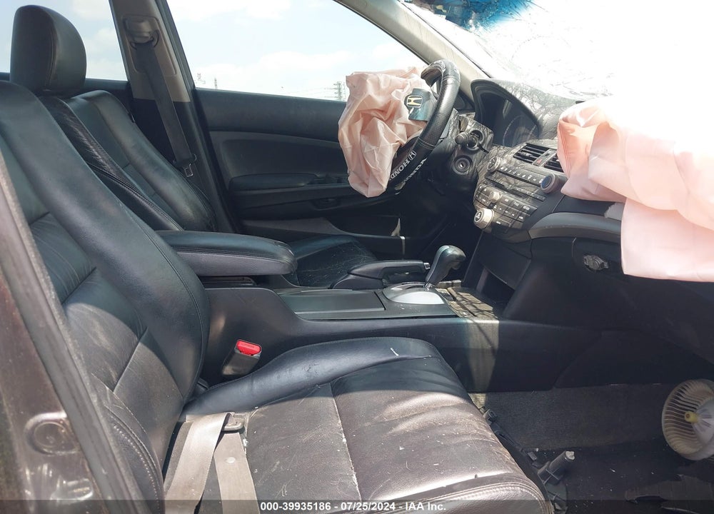 2012 HONDA ACCORD 2.4 SE VIN: 1HGCP2F61CA091098