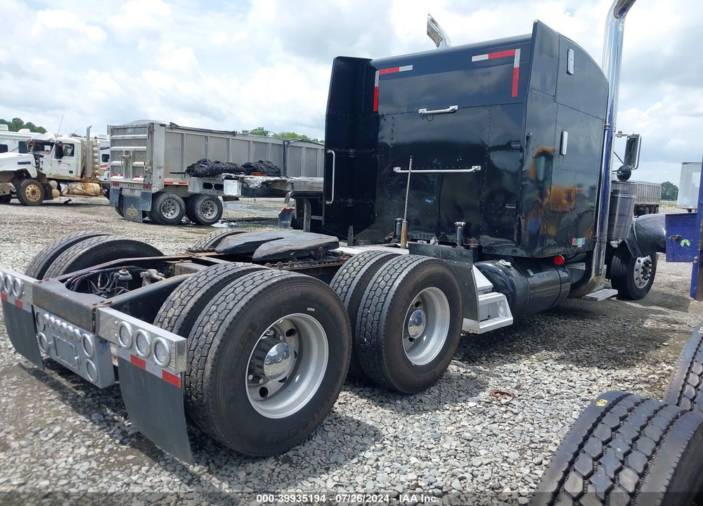2000 PETERBILT 379 VIN: 1XP5DB9XXYD480797