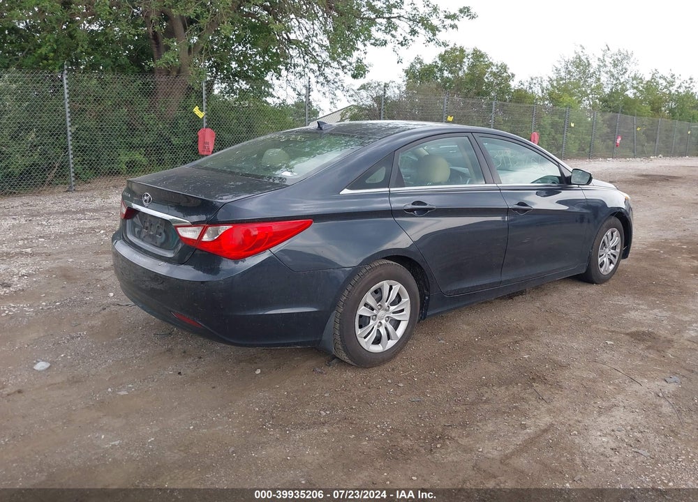 2013 HYUNDAI SONATA GLS VIN: 5NPEB4AC4DH513048