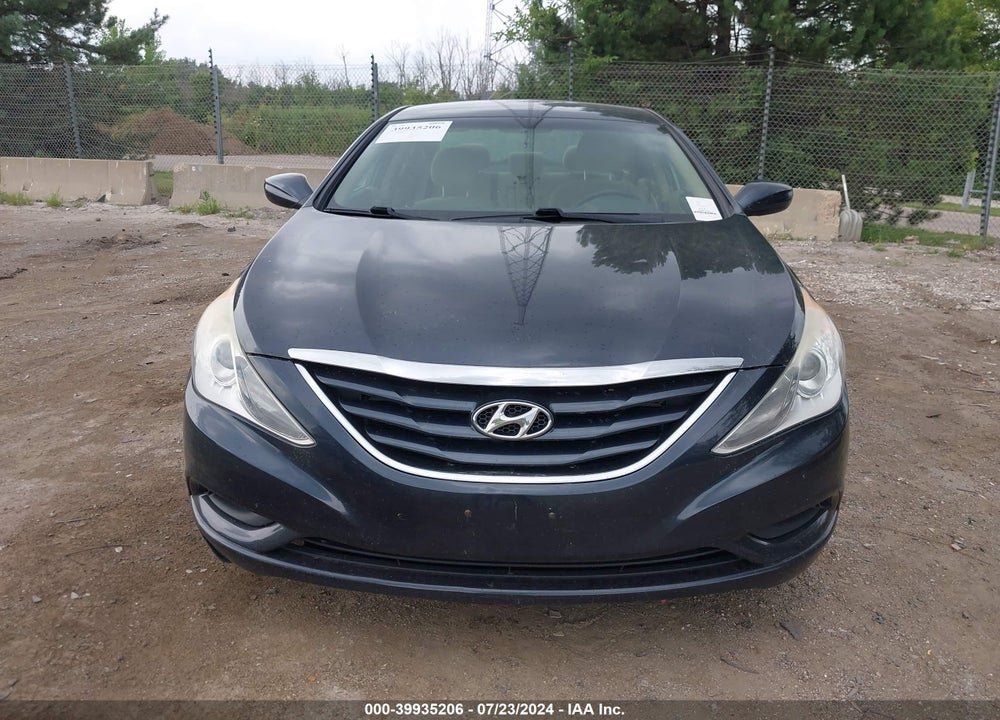 2013 HYUNDAI SONATA GLS VIN: 5NPEB4AC4DH513048