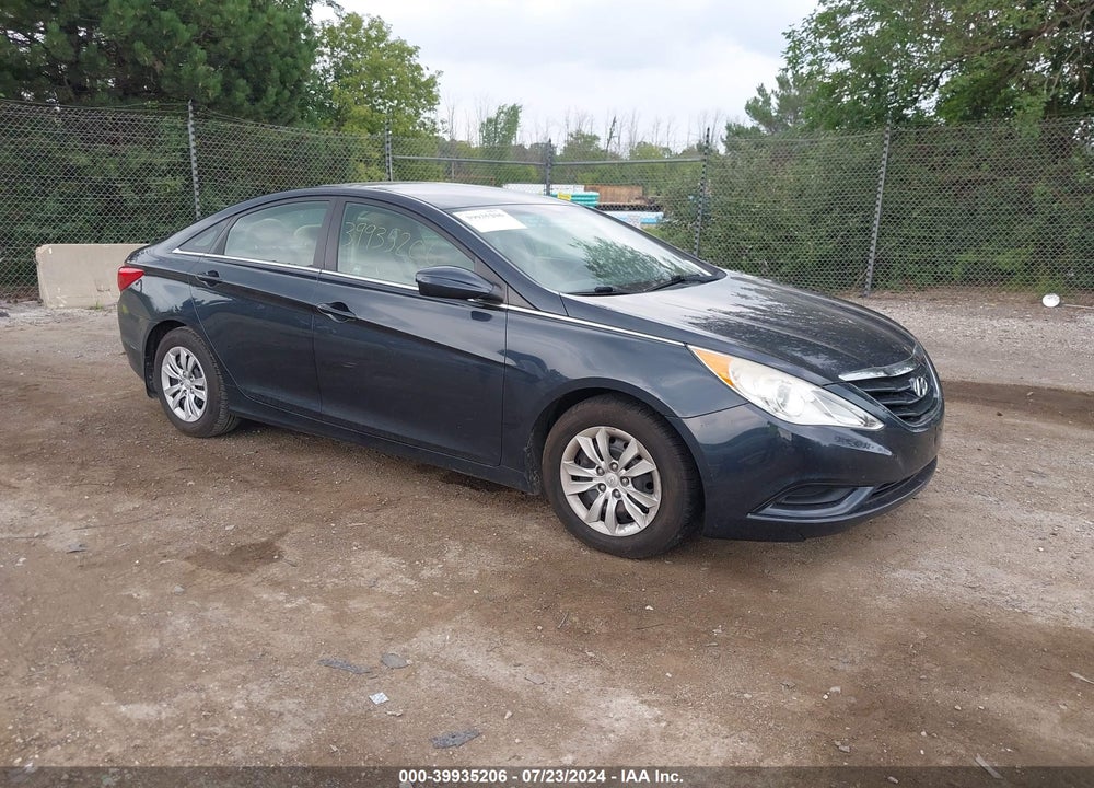 2013 HYUNDAI SONATA GLS VIN: 5NPEB4AC4DH513048