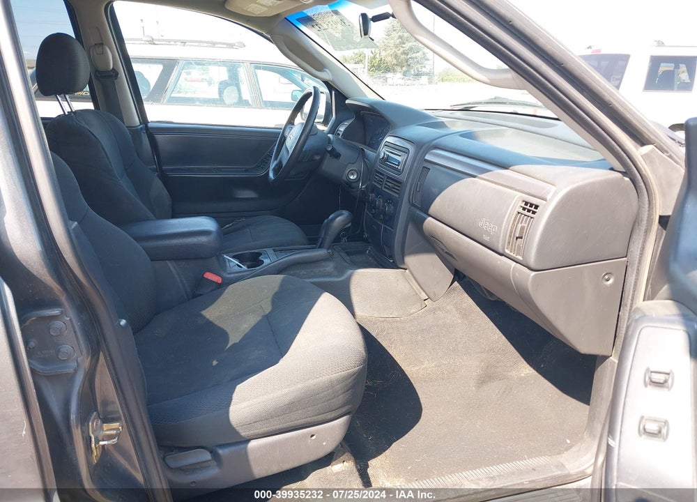 2002 JEEP GRAND CHEROKEE LAREDO VIN: 1J4GW48S02C164225