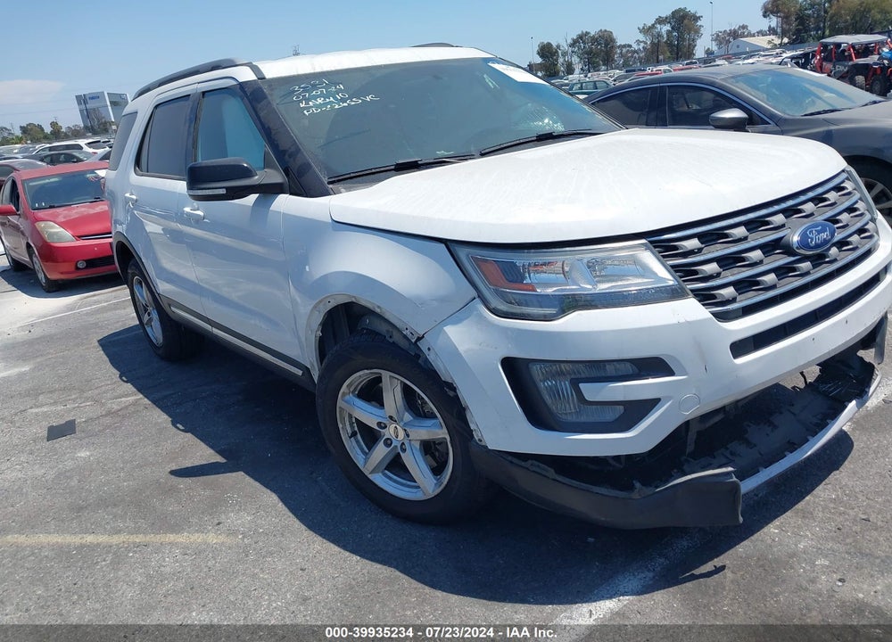 2017 FORD EXPLORER XLT VIN: 1FM5K8D84HGE38629