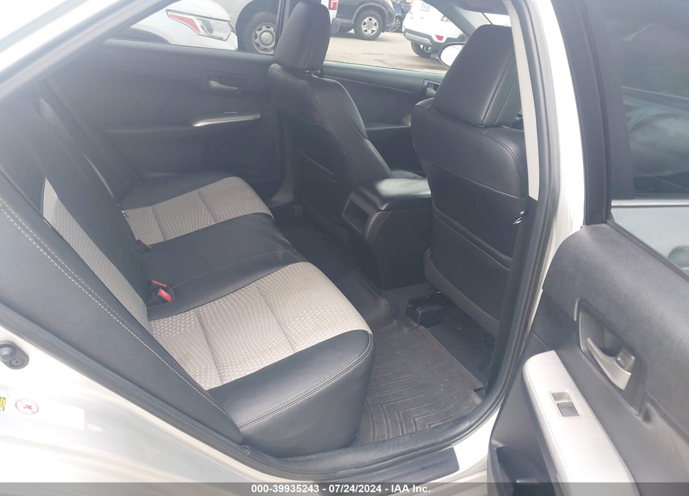 2013 TOYOTA CAMRY SE VIN: 4T1BF1FK2DU264823