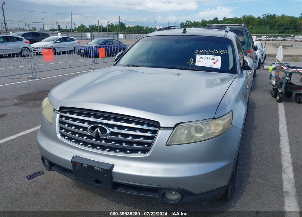 2004 INFINITI FX35 VIN: JNRAS08W24X210507