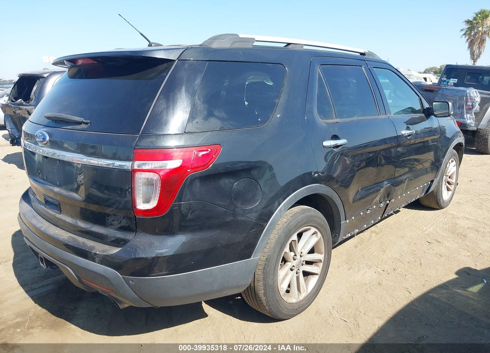 2011 FORD EXPLORER XLT VIN: 1FMHK7D8XBGA56880