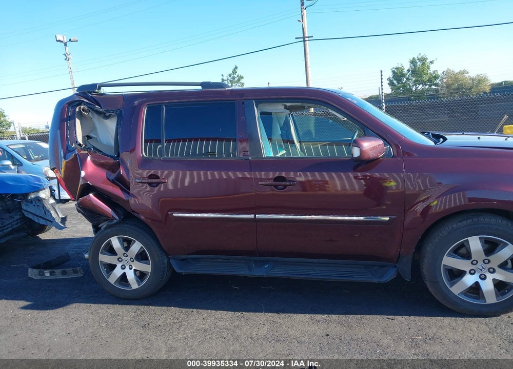 2012 HONDA PILOT TOURING VIN: 5FNYF4H90CB065528