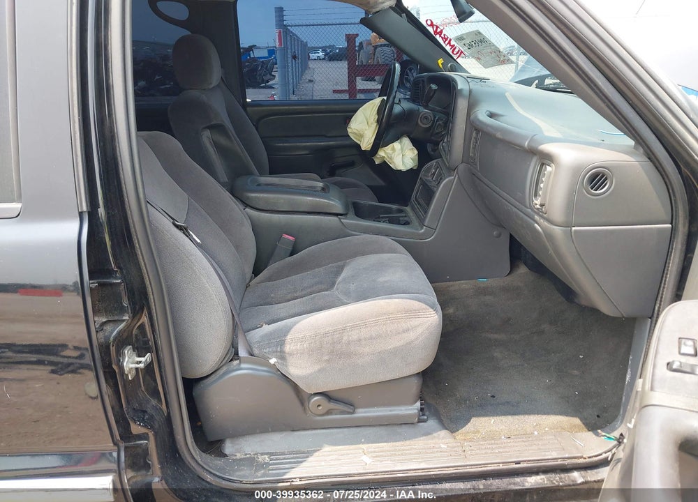 2005 GMC SIERRA 1500 SLE VIN: 2GTEC13T851263910
