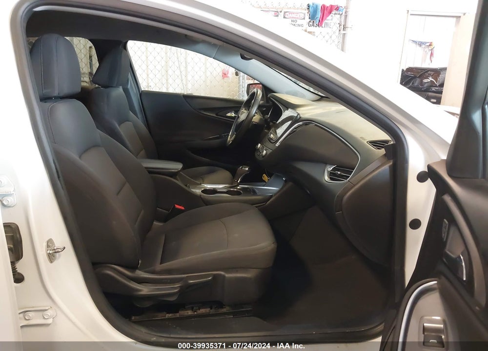 2017 CHEVROLET MALIBU 1LT VIN: 1G1ZE5ST7HF101759