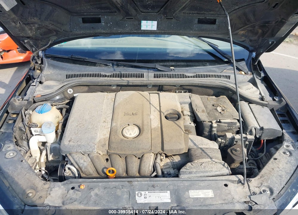 2012 VOLKSWAGEN JETTA 2.5L SE VIN: 3VWDP7AJ3CM426759
