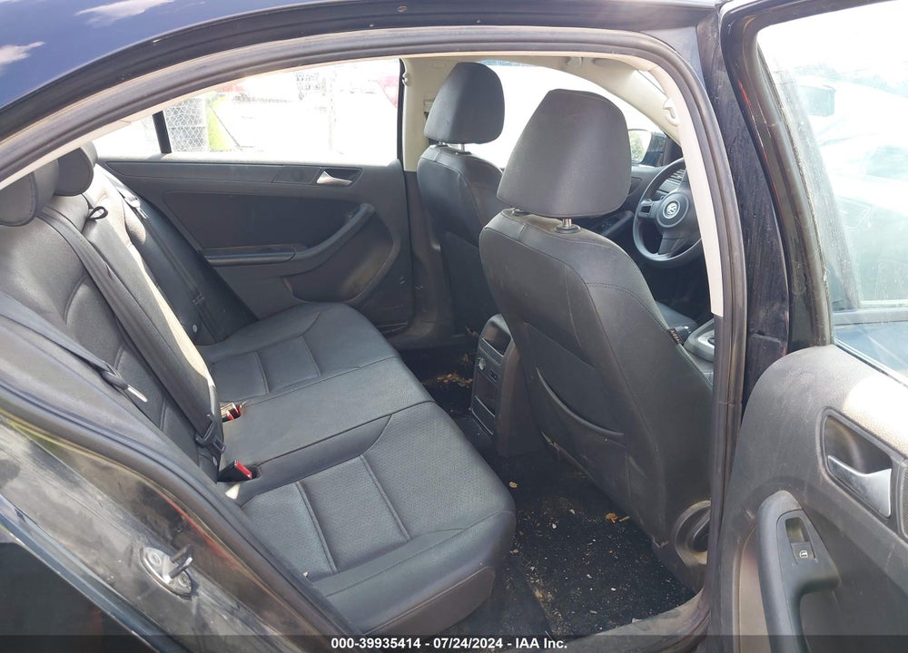 2012 VOLKSWAGEN JETTA 2.5L SE VIN: 3VWDP7AJ3CM426759
