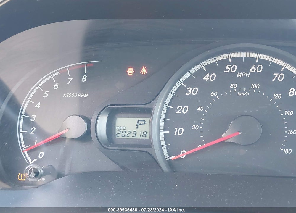 2011 TOYOTA SIENNA LE V6 VIN: 5TDKK3DC2BS056479