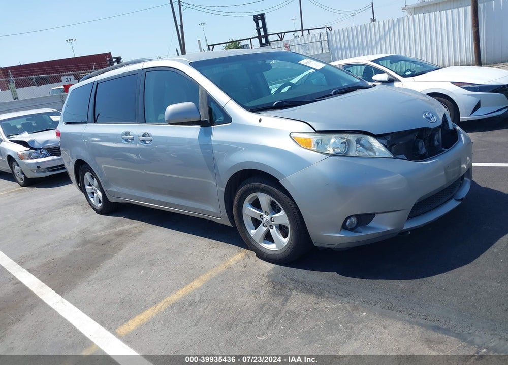 2011 TOYOTA SIENNA LE V6 VIN: 5TDKK3DC2BS056479
