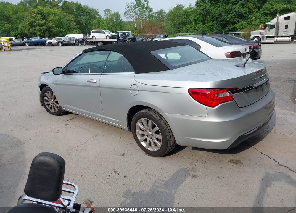 2011 CHRYSLER 200 TOURING VIN: 1C3BC2EG6BN536513
